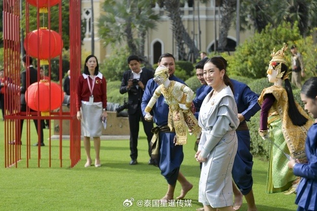 赛前的伤病